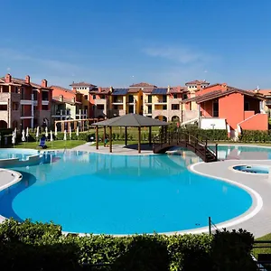 Essenza , Sirmione Italia