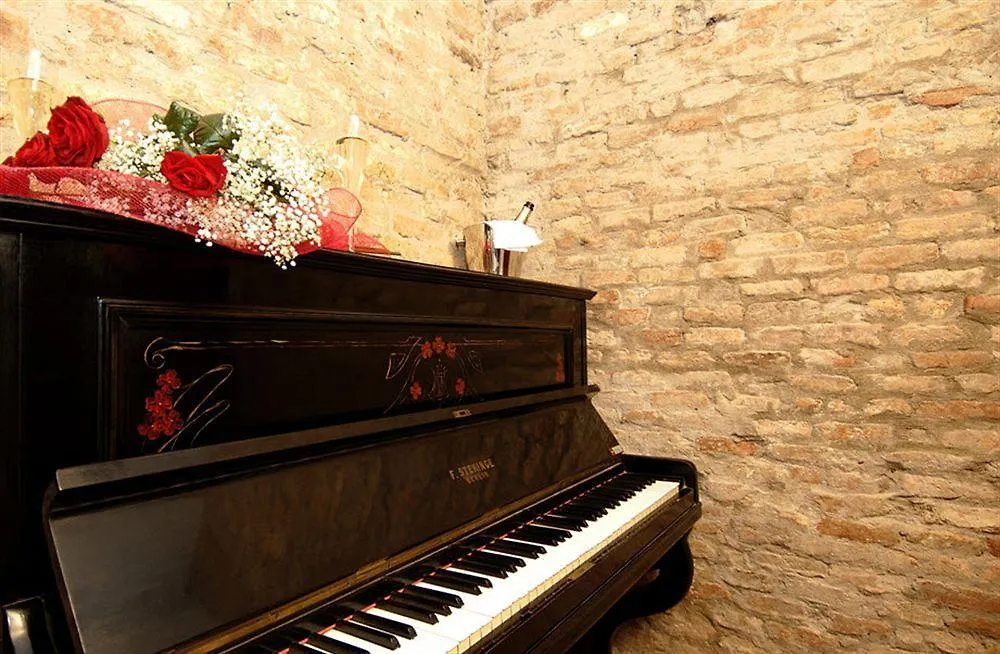 Hotel A Tribute To Music Residenza Venezia Affittacamere