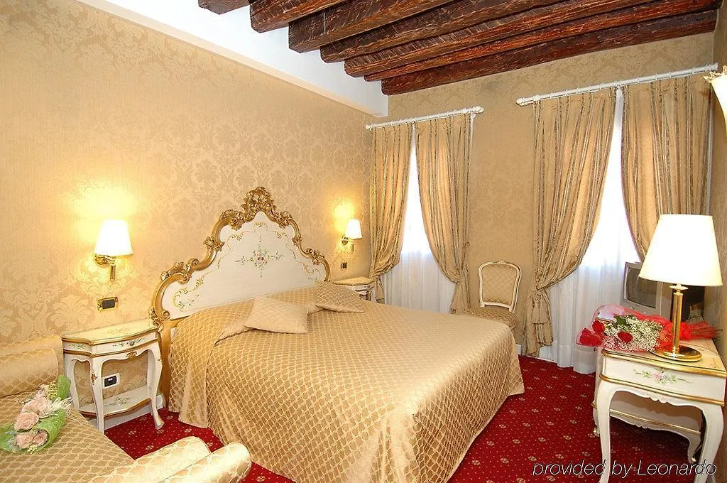 A Tribute To Music Residenza Hotel Venice